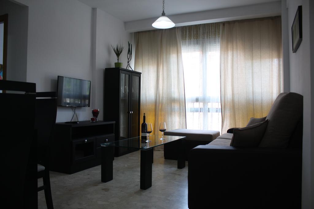 Apartamento Moderno Cerca Del Centro Malaga Exterior photo